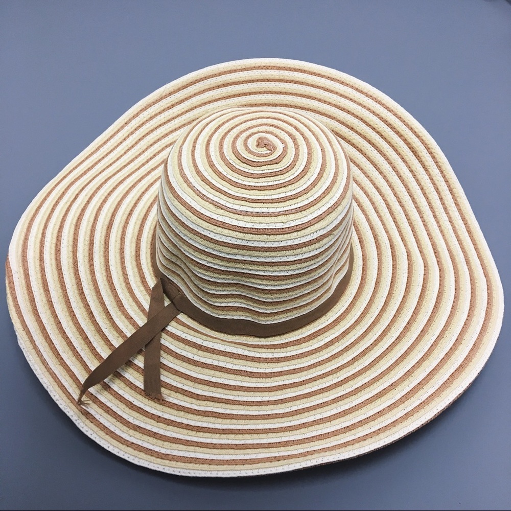 Tan striped beach hat